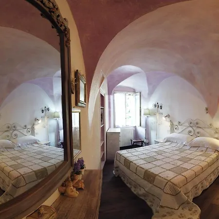 La Dal Ponte Daire Dolceacqua