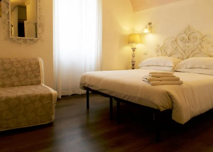 拉卡梅拉达尔蓬特公寓 公寓 *